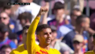 队员伤退困扰：巴萨战术再遭调整的简单介绍