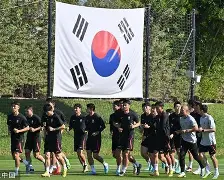 关于全队士气高涨!上港备战恒大,冲刺亚冠资格的信息 关于全队士气高涨!上港备战恒大,冲刺亚冠资格的信息